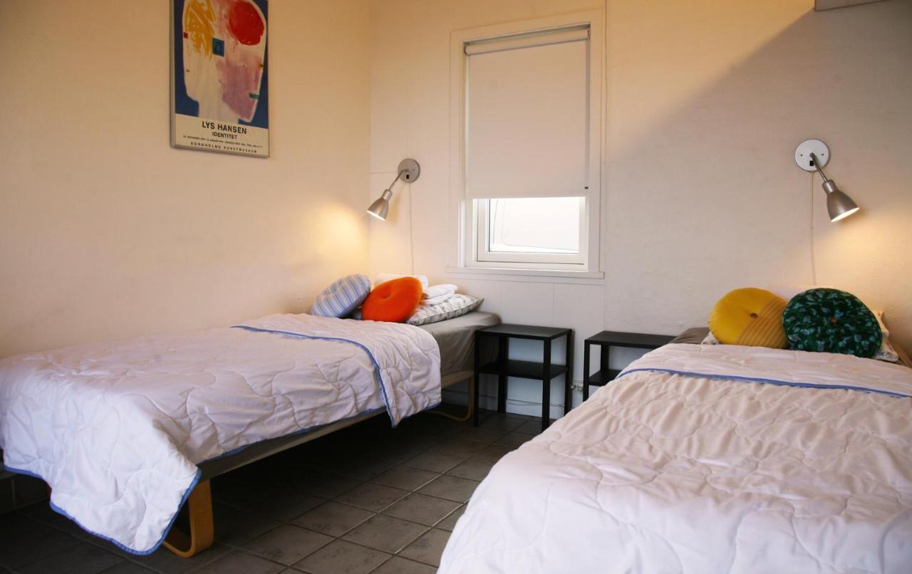 Motel Harbour Sleep à Neksø Extérieur photo